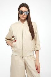 Bomberka damska ARMANI EXCHANGE. Kurtki damskie Armani Exchange, xs, bez wzorów, bez kaptura. W wyprzedaży za 711.20 zł.