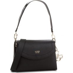 Torebka GUESS - HWVG68 53180 BLA. Listonoszki damskie marki Guess. W wyprzedaży za 389.00 zł.