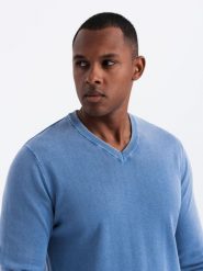 Męski sweter washowany z dekoltem w serek - niebieski V4 - Rozmiar: XL. Niebieskie swetry przez głowę męskie Ombre Clothing, m, bez wzorów, z bawełny, bez kołnierzyka. W wyprzedaży za 59.99 zł.