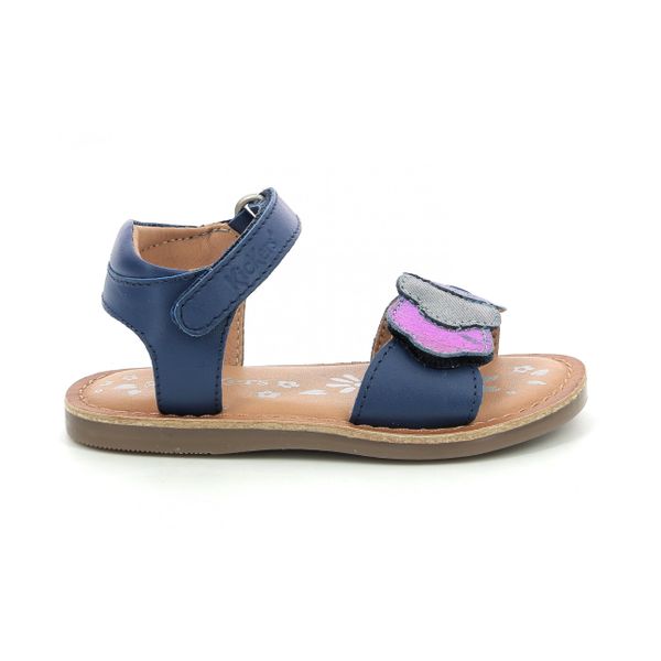 Sandały dziewczęce KICKERS DYASTAR. Niebieskie sandały dziewczęce Kickers, ze skóry, bez zapięcia. Za 109.99 zł.