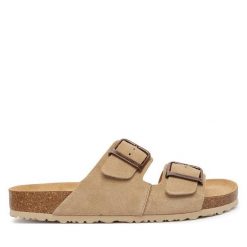 Klapki Tamaris. Brązowe klapki damskie Tamaris, bez wzorów, bez obcasa. Za 329.99 zł.