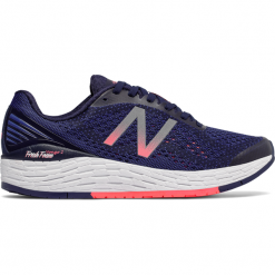 New Balance WVNGOYB2. Obuwie sportowe damskie marki New Balance. W wyprzedaży za 329.99 zł.