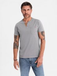 Męski t-shirt z dekoltem na guziki i zamszowym wykończeniem – szary V3 - Rozmiar: M. Szare t-shirty męskie Ombre Clothing, m, bez wzorów, z bawełny, klasyczne, bez kołnierzyka. Za 129.99 zł.