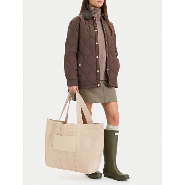 Torebka Hunter. Brązowe torebki do ręki damskie Hunter, bez wzorów, bez dodatków. Za 219.99 zł.