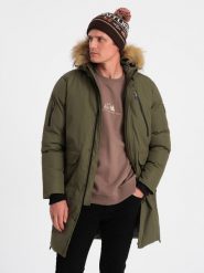 Męska ocieplana kurtka alaska z kieszeniami i rozpinanym dołem – ciemnooliwkowa V3 OM-JALJ-0148 - XXL. Zielone kurtki męskie Ombre Clothing, l, bez wzorów, z materiału, militarne, z kapturem. W wyprzedaży za 199.99 zł.