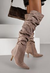Ciemnobeżowe Kozaki w Stylu Slouchy na Szpilce Wiolisse. Brązowe kozaki damskie Renee, z jeansu, bez obcasa, na obcasie. Za 189.99 zł.