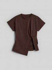 4F T-shirt slim z marszczeniem damski - brązowy XL. Brązowe t-shirty damskie 4f, m, bez wzorów, z dzianiny, klasyczne, bez kołnierzyka. Za 89.99 zł.