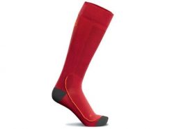 Skarpety Volkl Ski Kneehigh Comfort Red. Czerwone skarpety damskie Völkl, bez wzorów, z materiału. Za 45.00 zł.