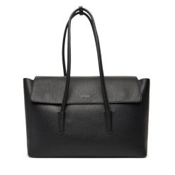 Torebka Coccinelle. Czarne torebki do ręki damskie Coccinelle, bez wzorów, bez dodatków. Za 1,689.00 zł.