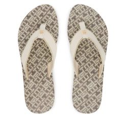 Japonki Tommy Hilfiger. Białe klapki damskie Tommy Hilfiger, bez wzorów, bez obcasa. Za 189.99 zł.