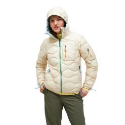 Kurtka Peak Performance puchowa damska Helium Utility Down Hood beżowa - S. Brązowe kurtki damskie Peak Performance, s, bez wzorów, z puchu, bez kaptura. W wyprzedaży za 1,259.00 zł.
