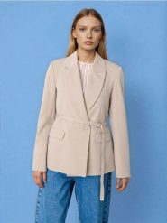 Marynarka z domieszką wiskozy - beżowy. Brązowe żakiety damskie Sinsay, l, bez wzorów, z wiskozy. Za 79.99 zł.