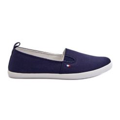 Tenisówki Trampki Slip-On Damskie Granatowe Adrancia niebieskie. Niebieskie trampki i tenisówki damskie bez wzorów, sportowe, bez zapięcia. Za 92.80 zł.