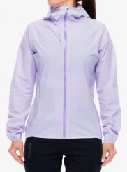Kurtka damska do biegania Inov-8 Stormshell V2. Fioletowe kurtki damskie Inov-8, l, bez wzorów, z materiału, bez kaptura, do biegania. Za 846.99 zł.