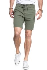 SPODENKI LEE DRAWSTRING SHORT LICHEN GREEN L73ULB82 112120794. Zielone szorty męskie Lee, l, bez wzorów, z materiału. W wyprzedaży za 86.39 zł.