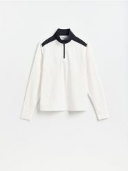 Bluza ze stójką - biały. Białe bluzy męskie Reserved, l, bez wzorów, bez kaptura. Za 89.99 zł.