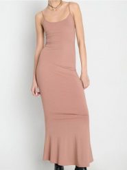 Dopasowana sukienka maxi - beżowy. Brązowe sukienki damskie Sinsay, l, bez wzorów, bez kołnierzyka, bez ramiączek, maxi, dopasowane. W wyprzedaży za 29.99 zł.