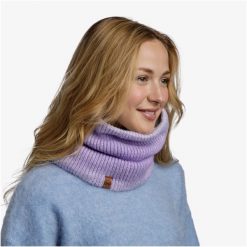 Komin na szyję - Bandana BUFF Knitted & Fleece Neckwarmer Marin. Fioletowe szaliki i chusty damskie Buff, bez wzorów, z dzianiny. Za 119.00 zł.