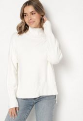 Biały Gładki Golf w Klasycznym Stylu Ralenatia. Białe swetry damskie Born2be, bez wzorów, z jeansu, klasyczne, bez kołnierzyka, bez ramiączek, długie, bez kaptura. Za 79.99 zł.