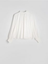 Bluzka z bufiastymi rękawami - biały. Białe bluzki damskie Reserved, l, bez wzorów, z tkaniny, bez kołnierzyka, bez ramiączek. W wyprzedaży za 49.99 zł.