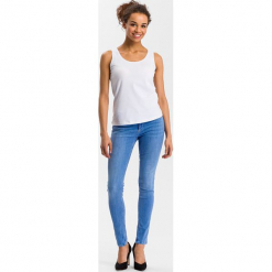 Dżinsy "Alan" - Skinny fit - w kolorze błękitnym. Niebieskie jeansy damskie Cross Jeans. W wyprzedaży za 113.95 zł.