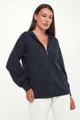 Kardigan damski z kapturem Ginnasta MM. Kardigany damskie MM, l, bez wzorów. Za 1,129.00 zł.