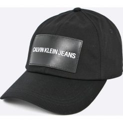 Calvin Klein Jeans - Czapka. Czarne czapki i kapelusze damskie Calvin Klein Jeans, z bawełny. Za 139.90 zł.