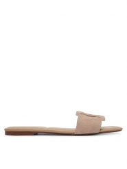Calvin Klein Klapki Square Flat Sndl Embl Suede HW0HW03055 Beżowy. Brązowe klapki damskie Calvin Klein, bez wzorów, ze skóry, bez obcasa. Za 332.99 zł.