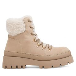 Trzewiki DeeZee. Brązowe botki damskie DeeZee, bez obcasa, na płaskiej podeszwie, bez zapięcia. Za 179.99 zł.