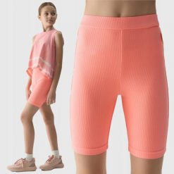 LEGGINSY DZIEWCZĘCE 4F KOLARKI DZIANINOWE RÓŻOWE. Czerwone legginsy dla dziewczynek 4f, bez wzorów, z dzianiny. Za 25.00 zł.
