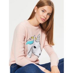 Sweter - Kremowy. Białe swetry damskie Cropp. W wyprzedaży za 29.99 zł.