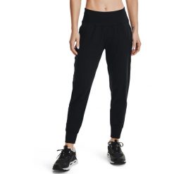 Spodnie Under Armour Meridian, Kobiety. Czarne spodnie dresowe damskie Under Armour, xs, bez wzorów, z dresówki. Za 424.00 zł.
