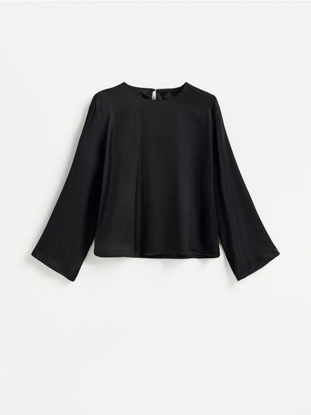 Bluzka z wiskozy - czarny. Czarne bluzki damskie Reserved, l, bez wzorów, z wiskozy, bez kołnierzyka, bez ramiączek. W wyprzedaży za 65.99 zł.