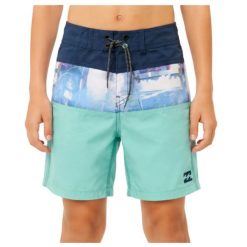 Szorty kąpielowe dla dzieci Billabong Slice. Zielone szorty dla chłopców Billabong, na lato, bez wzorów, z materiału, klasyczne. Za 87.00 zł.