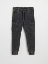 Jeansy regular jogger cargo - szary. Szare jeansy męskie Sinsay. Za 99.99 zł.