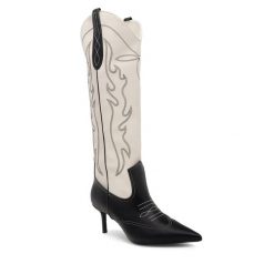 Kowbojki Nine West. Czarne kozaki damskie Nine West, bez obcasa, na szpilce. Za 329.99 zł.