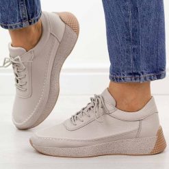 Szare gładkie skórzane półbuty damskie Sergio Leone sp013. Szare półbuty damskie Sergio Leone, na jesień, bez wzorów, z jeansu, casualowe, z okrągłym noskiem, bez obcasa, na płaskiej podeszwie, bez zapięcia. Za 209.00 zł.