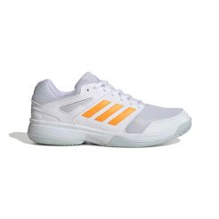 Damskie buty halowe adidas Speedcourt. Białe obuwie sportowe damskie Adidas, bez wzorów, z materiału, do piłki ręcznej. Za 278.50 zł.