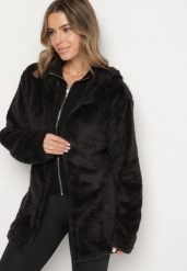 Czarna Futerkowa Bluza z Kapturem i Suwakiem Sinatila. Czarne bluzy damskie Born2be, uniwersalny, bez wzorów, z zamszu, z kapturem. Za 69.99 zł.