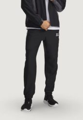 Spodnie Mężczyzna UNDER ARMOUR UA TECH SPORT PANT. Czarne spodnie sportowe męskie Under Armour, l, bez wzorów, z materiału, na fitness i siłownię. Za 324.40 zł.
