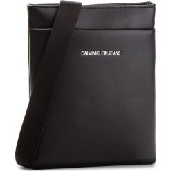 Saszetka CALVIN KLEIN JEANS - Smooth Essential Fla K40K400638 001. Saszetki męskie marki Calvin Klein Jeans. W wyprzedaży za 269.00 zł.