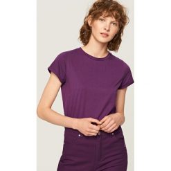 Gładki t-shirt - Bordowy. Czerwone t-shirty damskie Reserved. Za 49.99 zł.
