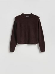 Sweter z poduszkami na ramionach - brązowy. Brązowe swetry damskie Reserved, l, bez wzorów, z dzianiny, bez kołnierzyka, bez ramiączek, bez kaptura. Za 139.99 zł.