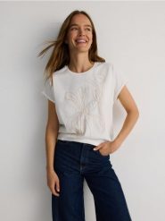 T-shirt kimono z nadrukiem - biały. Białe t-shirty damskie Reserved, l, bez wzorów, z bawełny, bez kołnierzyka. W wyprzedaży za 39.99 zł.