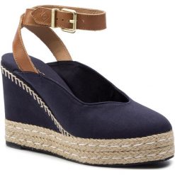 Espadryle GANT - San Jose 18568374 Marine G69. Niebieskie klapki damskie GANT, bez wzorów, z materiału, marine, bez obcasa, na obcasie. W wyprzedaży za 279.00 zł.