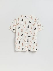 T-shirt regular z nadrukiem allover - beżowy. Brązowe t-shirty męskie Reserved, l, bez wzorów, z bawełny, bez kołnierzyka. Za 59.99 zł.