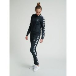 Spodnie do piłki ręcznej damskie Hummel hmlnelly 2.0 tapered. Czarne spodnie materiałowe damskie Hummel, xl, bez wzorów, z tkaniny. Za 220.00 zł.