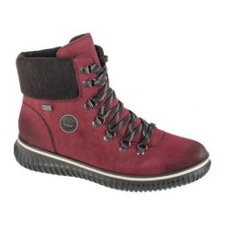 Buty Rieker Booties 74247-35 czerwone. Czerwone botki damskie z gumy, bez obcasa, bez zapięcia. Za 479.08 zł.