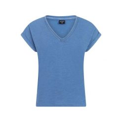 Protest PRTMondaysi t-shirt - Gladio Blue. Niebieskie koszulki sportowe damskie Protest, bez wzorów, bez kołnierzyka, bez ramiączek, na fitness i siłownię. Za 240.50 zł.