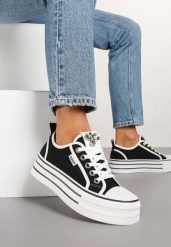 Czarne Trampki na Platformie z Biżuteryjną Aplikacją Flortewis. Czarne trampki i tenisówki damskie Renee, z aplikacjami, z jeansu, eleganckie, bez zapięcia. Za 69.99 zł.
